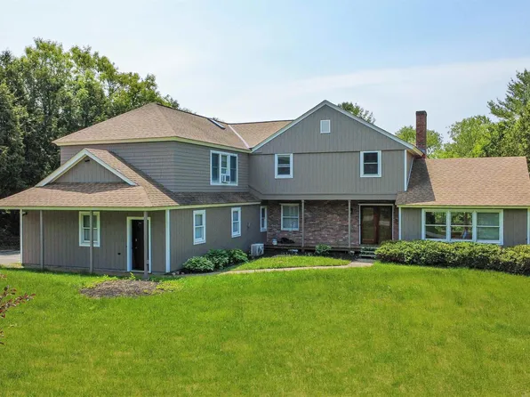 62 Lawrence Circle, St. Johnsbury, VT 05819