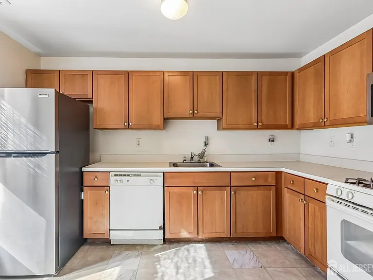 544 Great Beds Ct — Photo 9