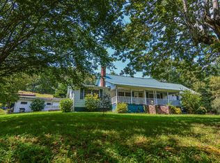 354 Hall Rd, Hayesville, NC 28904