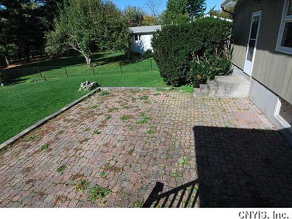 5th image of 114 Windcrest Dr