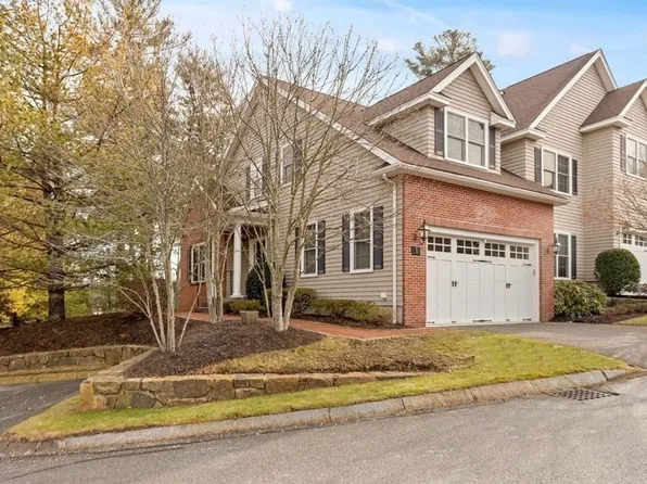 900 Lynnfield St Unit 1, Lynnfield, MA 01940