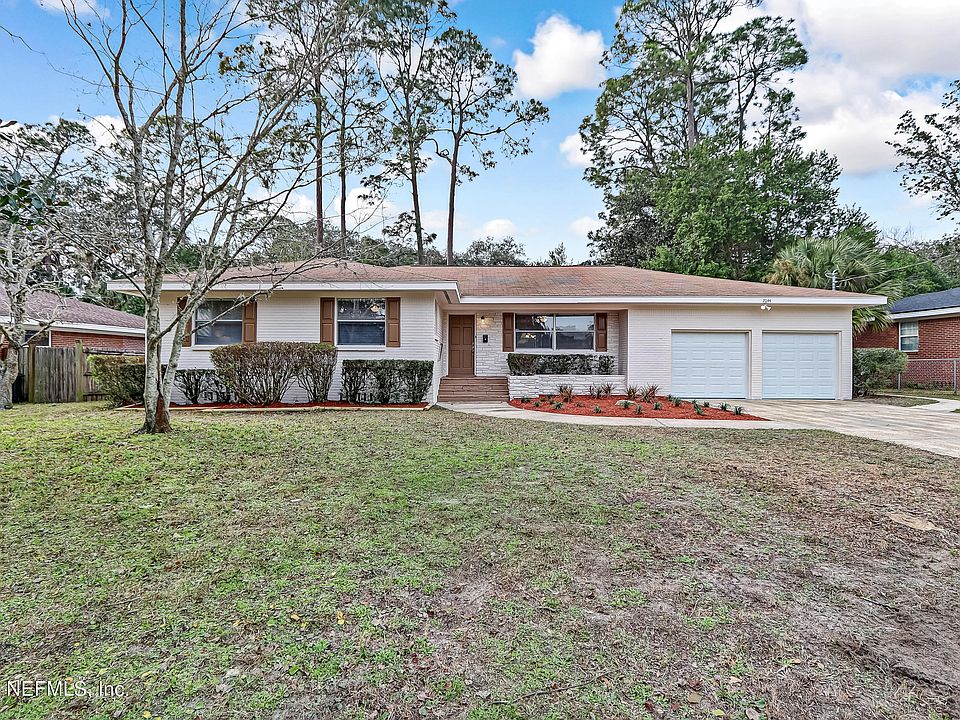 1st image of 7044 San Sabastian Ave