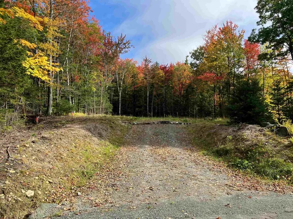 74 Villager Loop, Dover, VT 05356
