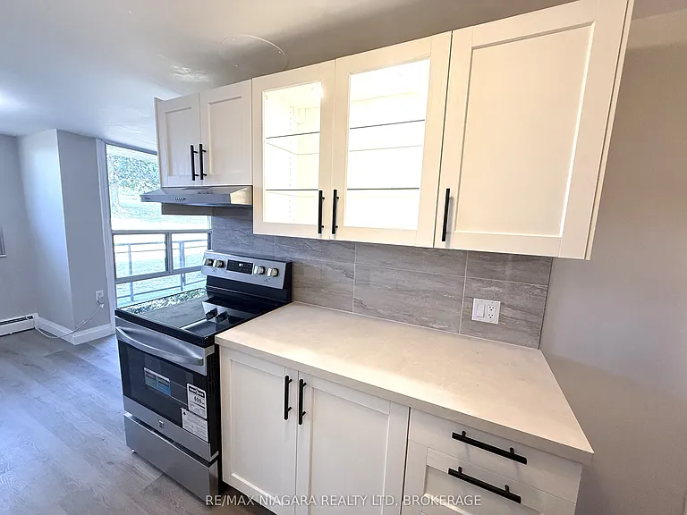 7 Riverview Blvd #104 — Photo 18