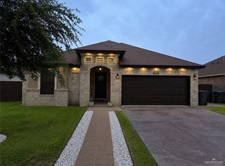 306 Los Laureles Dr, San Juan, TX 78589