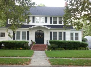 2001 Hambrooks Blvd, Cambridge, MD 21613