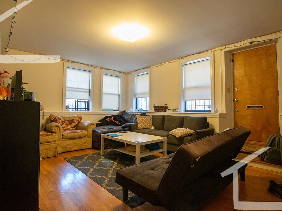 1st image of 22 Glenville Ave #1D