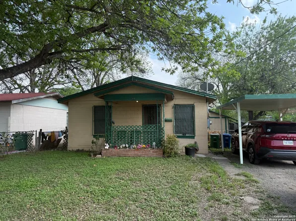 318 Uvalde, San Antonio, TX 78210