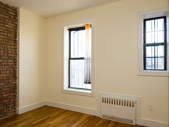 4th image of 171 Starr St #3E