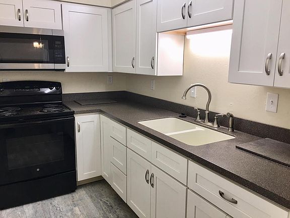 3rd image of 209 W Miracle Strip Pkwy APT D106