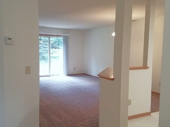 4th image of 1232 Spruce Ct