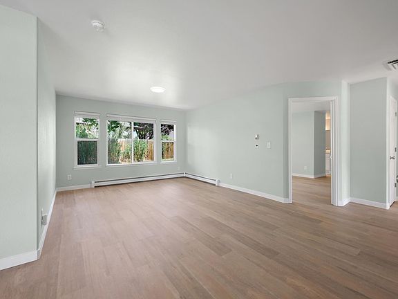 2nd image of 874 Henry Cir