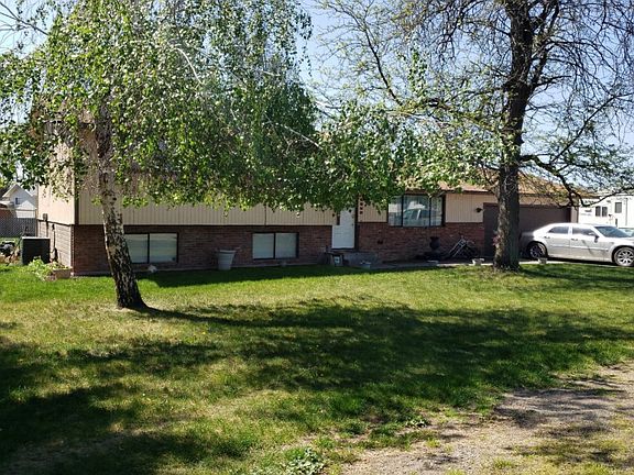 3rd image of 6020 W Park St