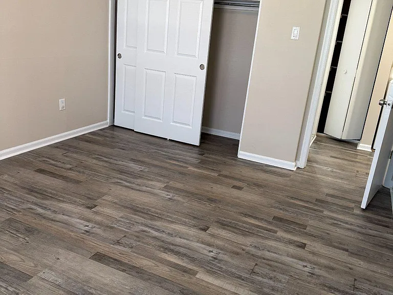 4515 Rosemarie Dr — Photo 13