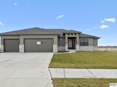 6131 S 215th Cir, Elkhorn, NE, 68022