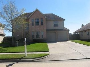 5022 Chase Court Dr, Bacliff, TX 77518