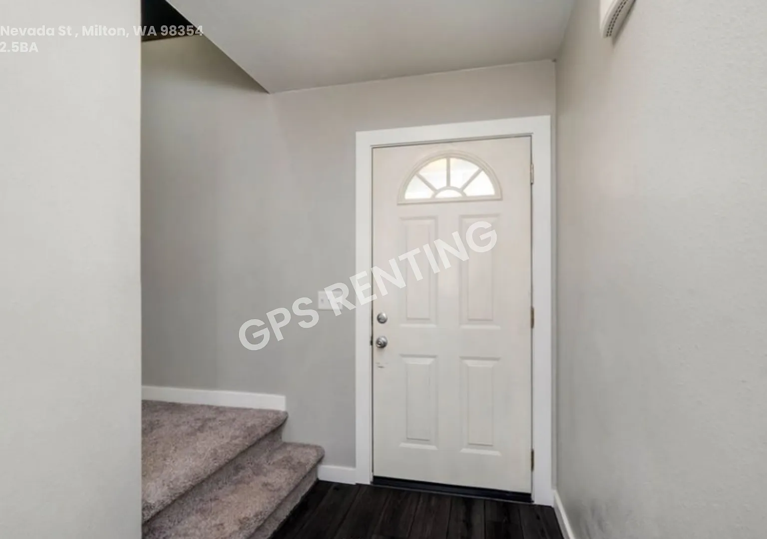 Don't Miss This Turn-Key Duplex in Milton! — Photo 3