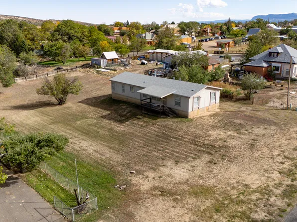 30 N 200 W, Escalante, UT 84726