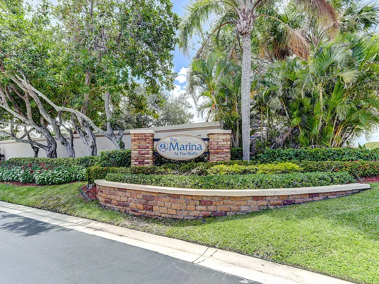 2401 Marina Isle Way #105 — Photo 39