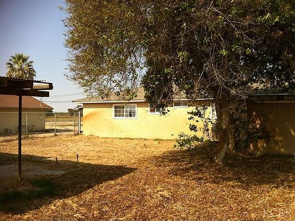 2nd image of 17189 Iona Ave
