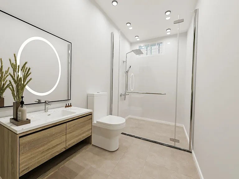 47 Chase St #4 — Photo 8