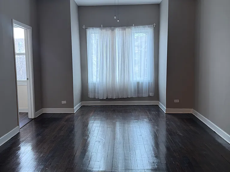 1732 N Kimball Ave #2 — Photo 2