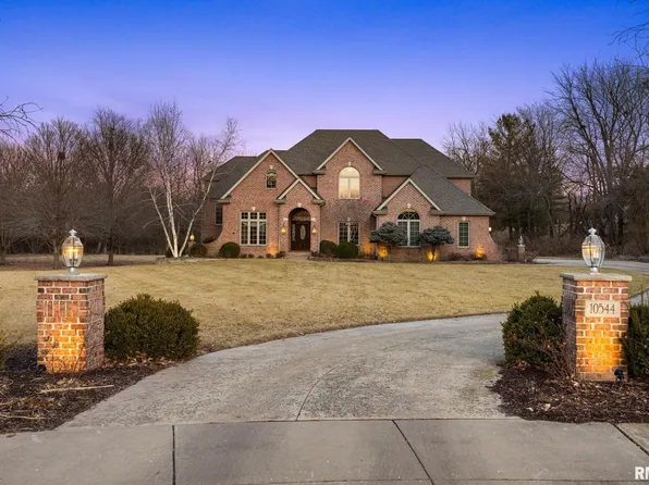 10544 N Dahlia Ct, Peoria, IL 61615