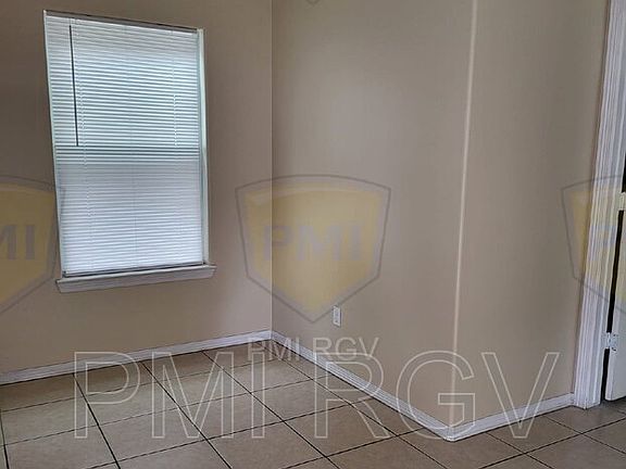 3rd image of 1502 Quitaca Dr