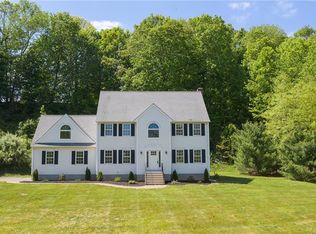 26 Mack Rd, Middlefield, CT 06455