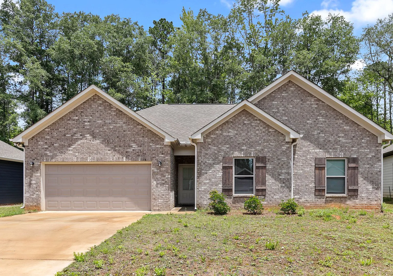 4/2 Home in Clanton - Coming in September — Photo 1