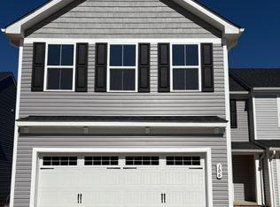 106 Rockridge Dr, Amherst, OH
