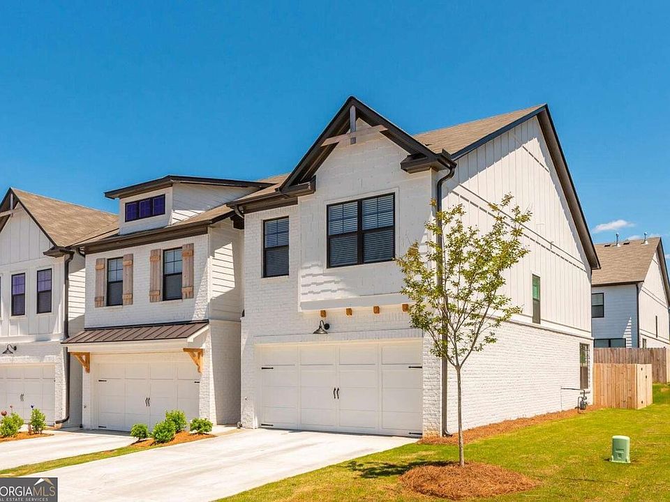 1st image of 40 Caison Dr