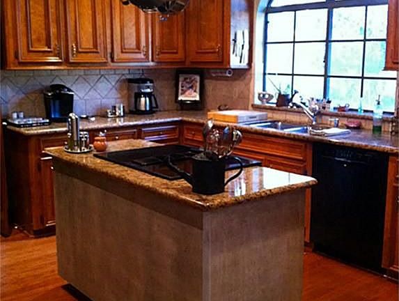 4th image of 3106 W Hickory Park Cir