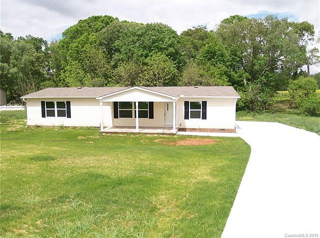1st image of 146 Brandenburg Dr
