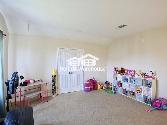 4th image of 9615 Hideaway Green Dr