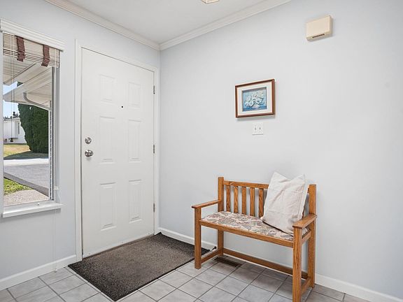 4th image of 22867 Reid Ave