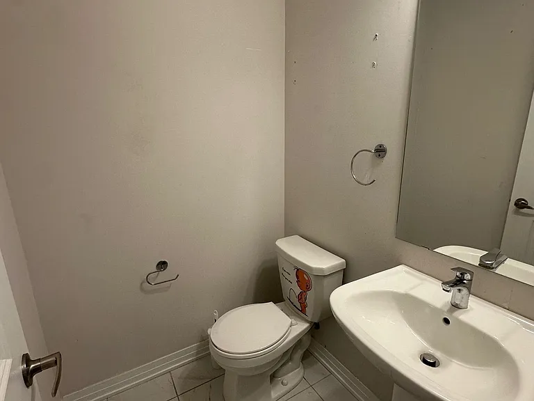 585 Colborne St E #106 — Photo 6