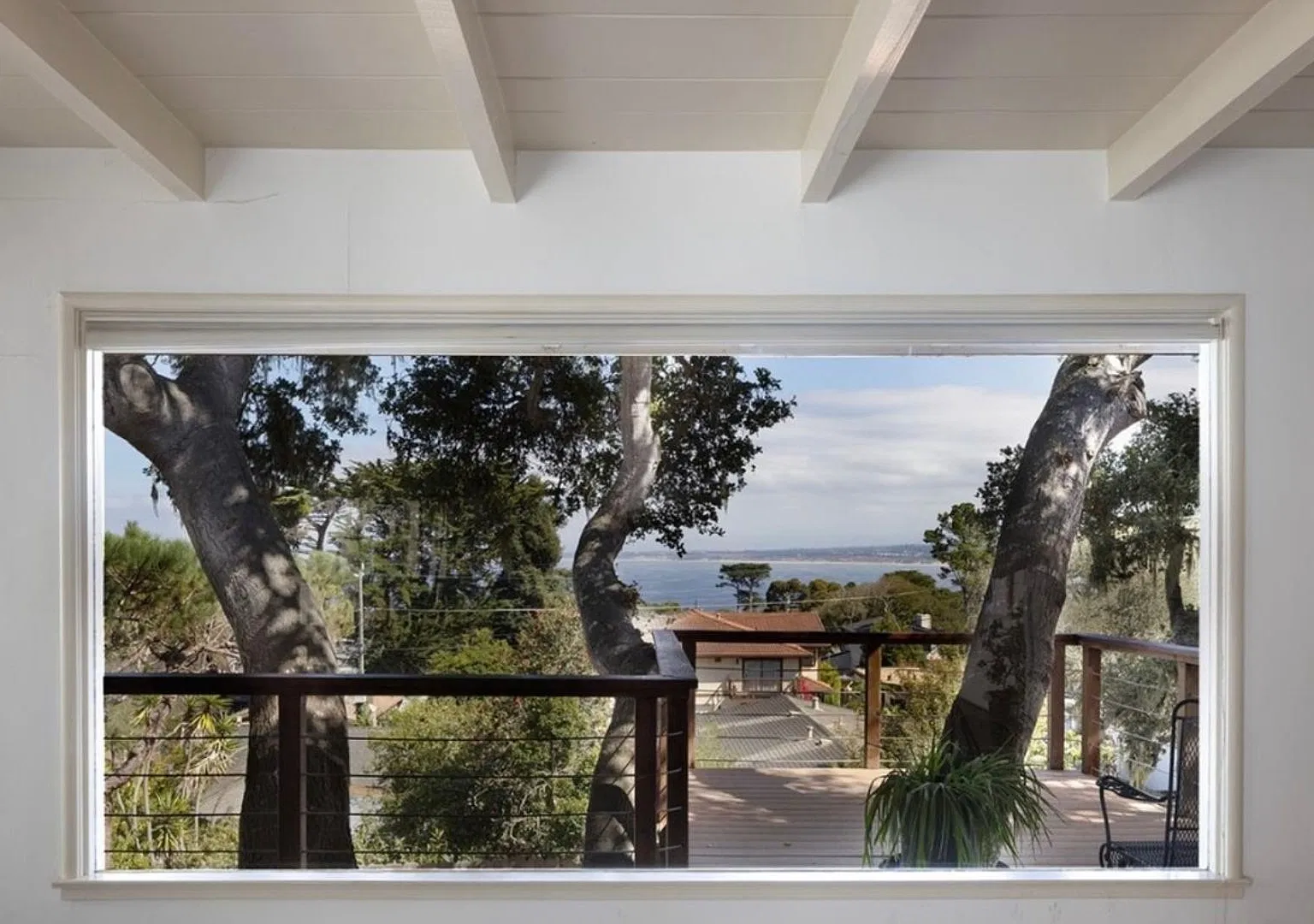 Charming New Monterey Home with Bay Views with all utilities included — Photo 1