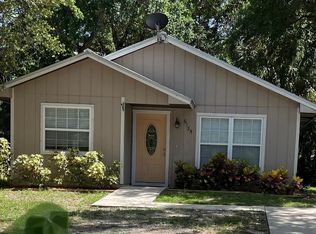 6135 7th Ln, Vero Beach, FL 32968