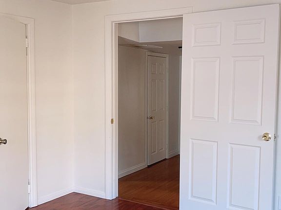 4th image of 7759 Emerson Pl