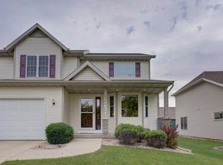 6946 Littlemore Dr, Madison, WI 53718