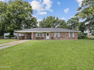 324 Government Rd, Opelousas, LA 70570