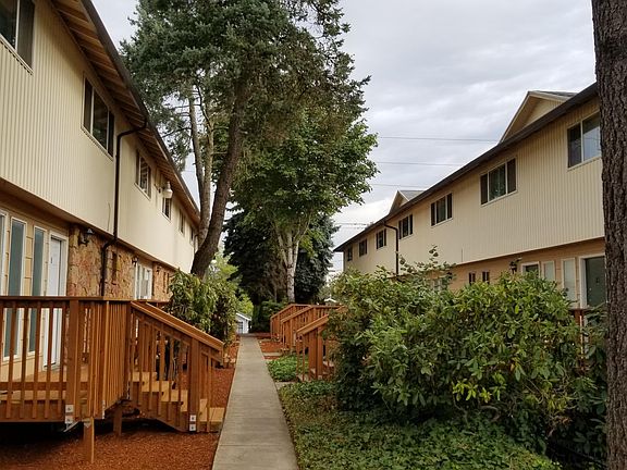 Interior walkway in-between buildings