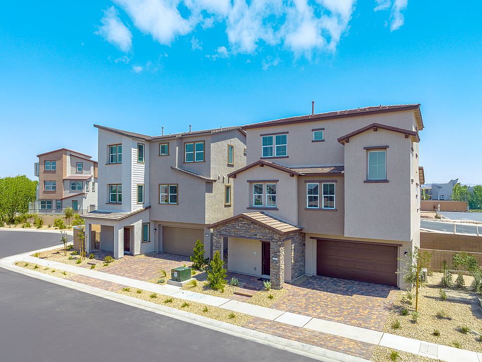 Forte Midtown Cadence Streetscape 1of3