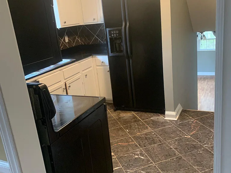 7116 Idlewild Rd — Photo 29