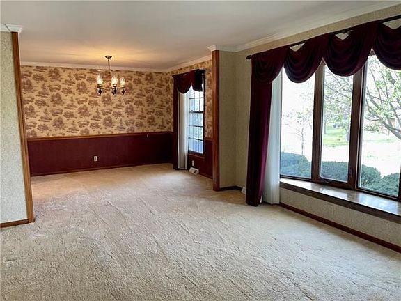 4th image of 2906 Kimbrough Ln