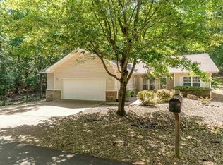 31 Barcelona Ln, Hot Springs, AR 71909