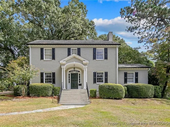 411 Lakeshore Dr, Fayetteville, NC 28305