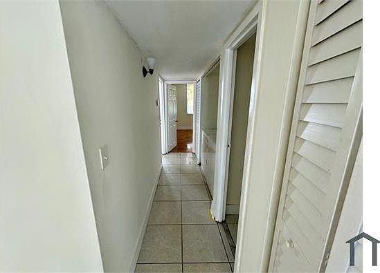 3rd image of 1752 NW 55th Ave APT 103