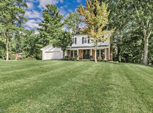 32705 Arthur Rd, Solon, OH 44139